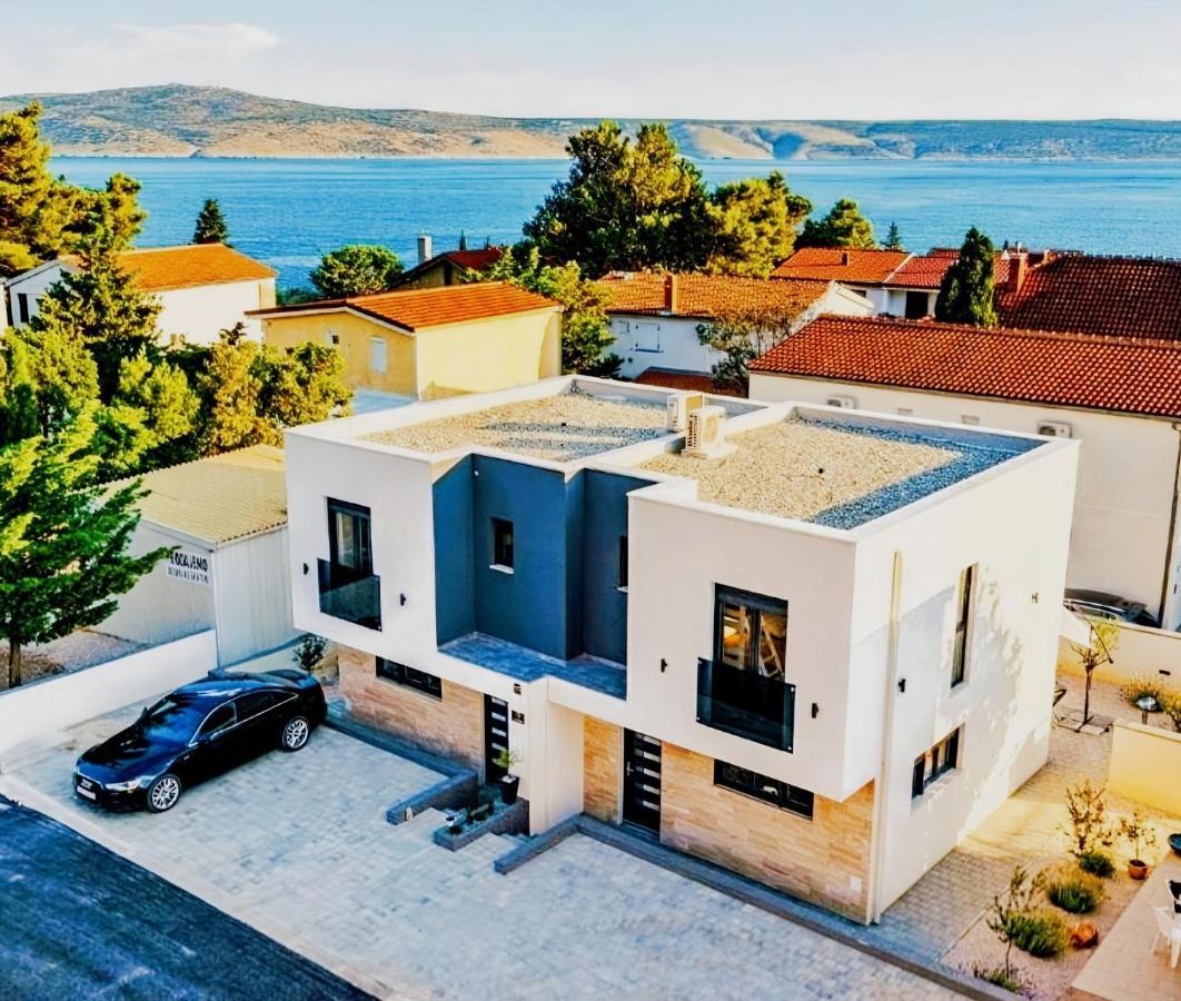 La Merion Villa *
